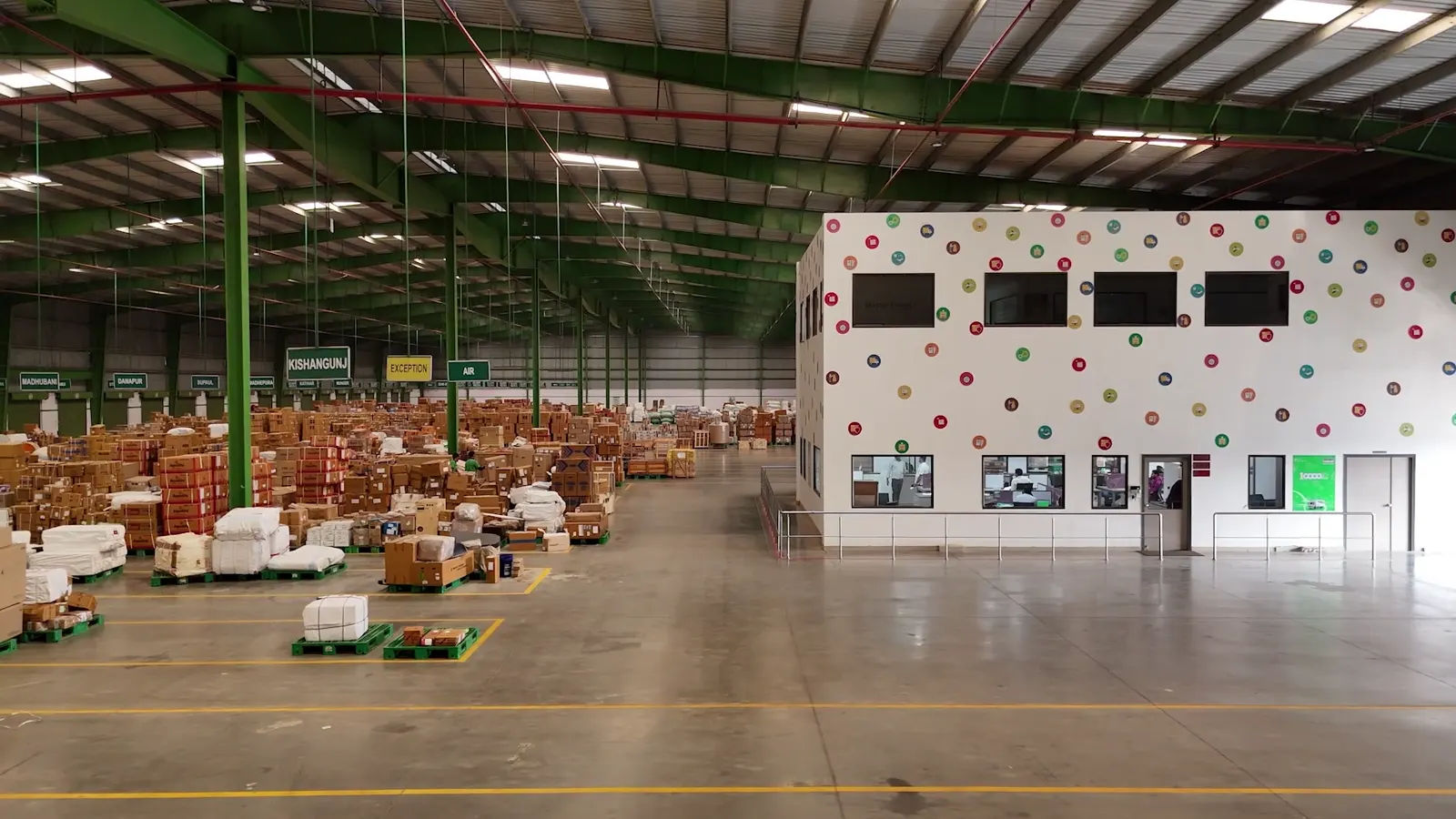 Bright warehouse interior with VDF flooring in Patna